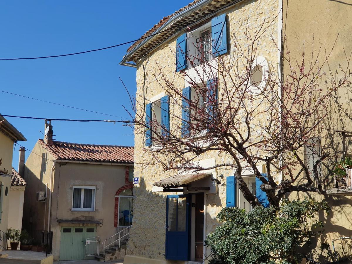 L'Angelus, Gite De Charme Au Coeur Du Vieux Village De Sablet Luaran gambar